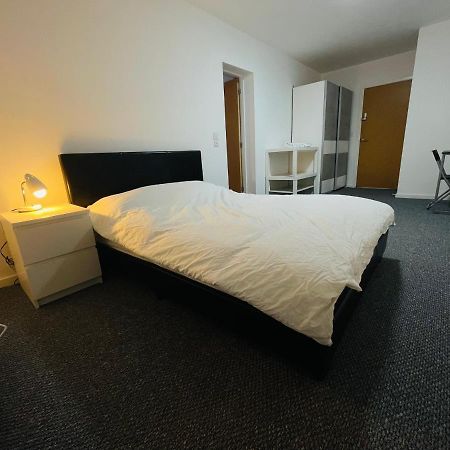 En-Suite For Family,Couple And Females Lancaster Kültér fotó