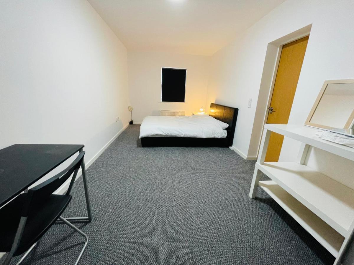 En-Suite For Family,Couple And Females Lancaster Kültér fotó